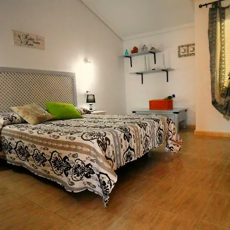 Apartament Antonia شقة أذيخي